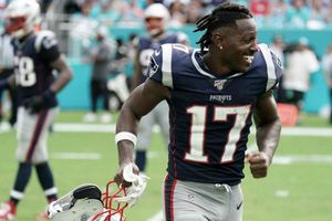 Seahawks buscó firmar a Antonio Brown antes de la llegada de Josh Gordon