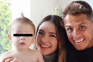 Chicharito y Sarah Kohan anunciaron que esperan a su segundo hijo