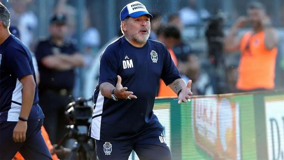 Maradona sobre suspensión de descensos: 'Dicen que es una nueva mano de Dios'