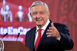 AMLO anunció inicio de Plan DN-III y Plan Marina por coronavirus
