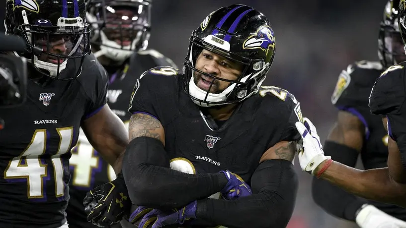 Baltimore 'aplastó' a New England y terminó con su invicto