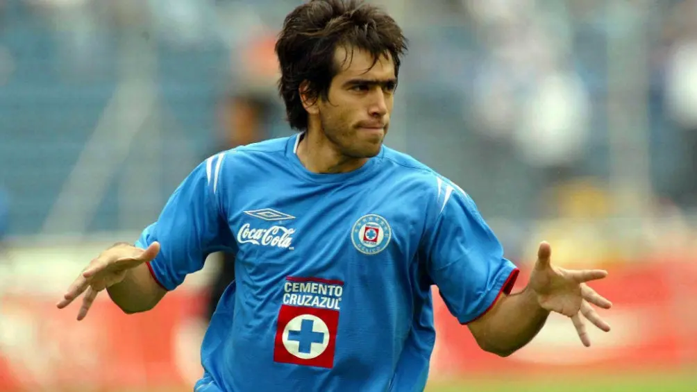 César Delgado durante un partido con Cruz Azul | MEXSPORT