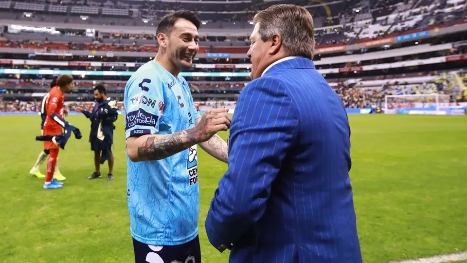 Piojo Herrera: 'Hay pocas posibilidades que Sambueza vuelva al América'