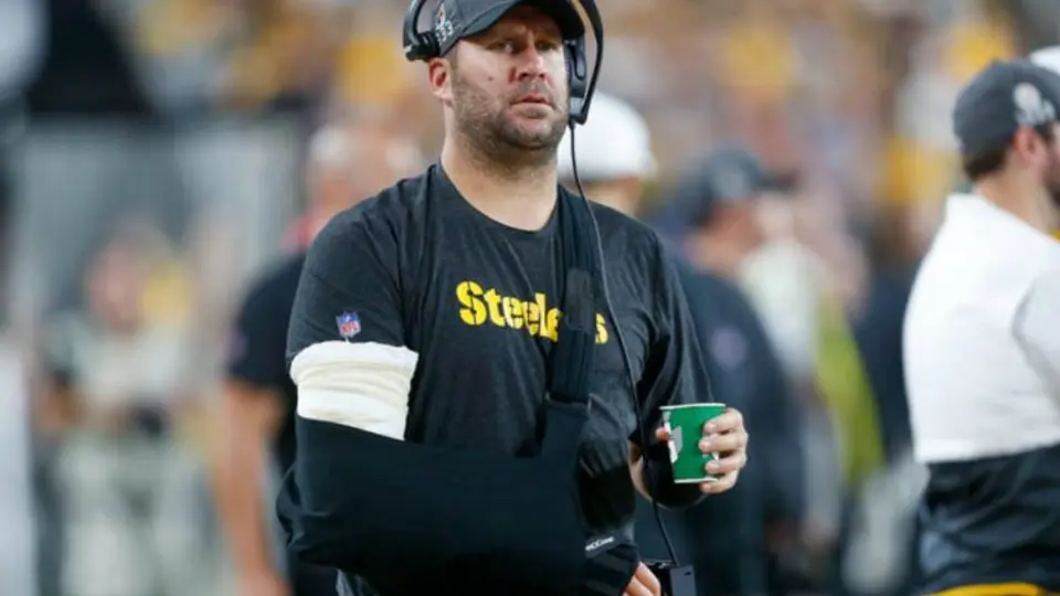 Steelers, multados con 100 mil dólares por no precisar lesión de Roethlisberger