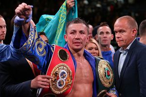 Gennady Golovkin derrotó a Derevyanchenko y recuperó el título mediano de la FIB