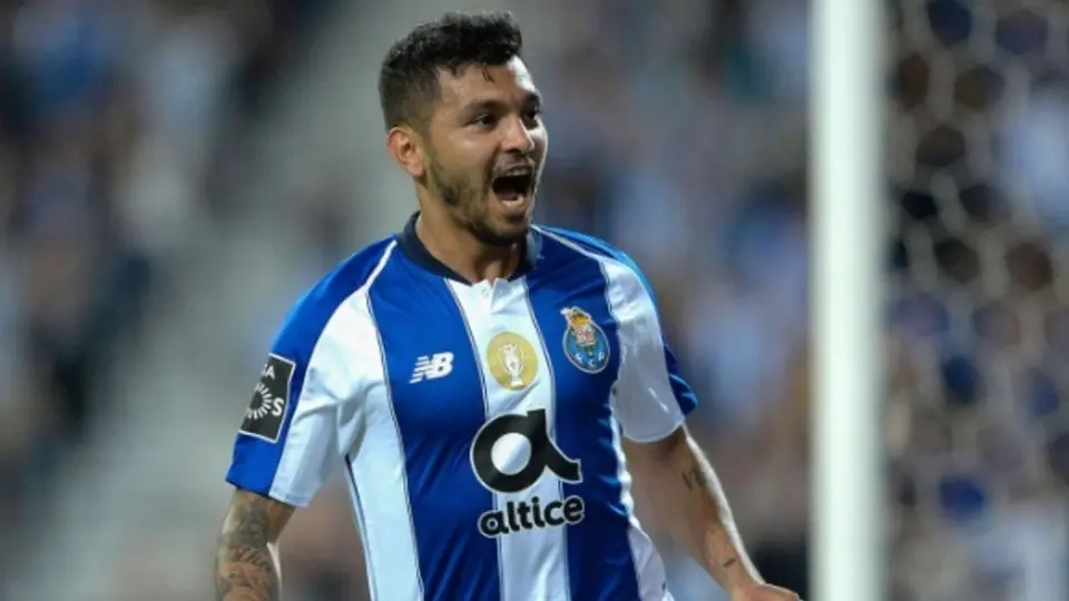Tecatito y el Porto regresarán a 'escena' en la Primeira Liga el tres de junio