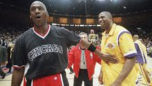 Magic Johnson ve a Michael Jordan por encima de LeBron James