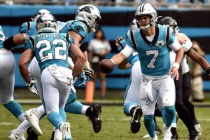 Panthers sumó tercer victoria consecutiva tras derrotar a Jaguars