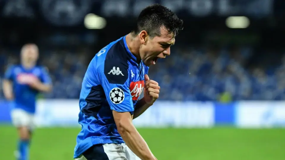 Chucky Lozano se reencontró con el gol en Napoli dentro de Champions League