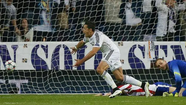 Chicharito: 'Soy de los mejores jugadores del mundo, aunque haya durado un partido'