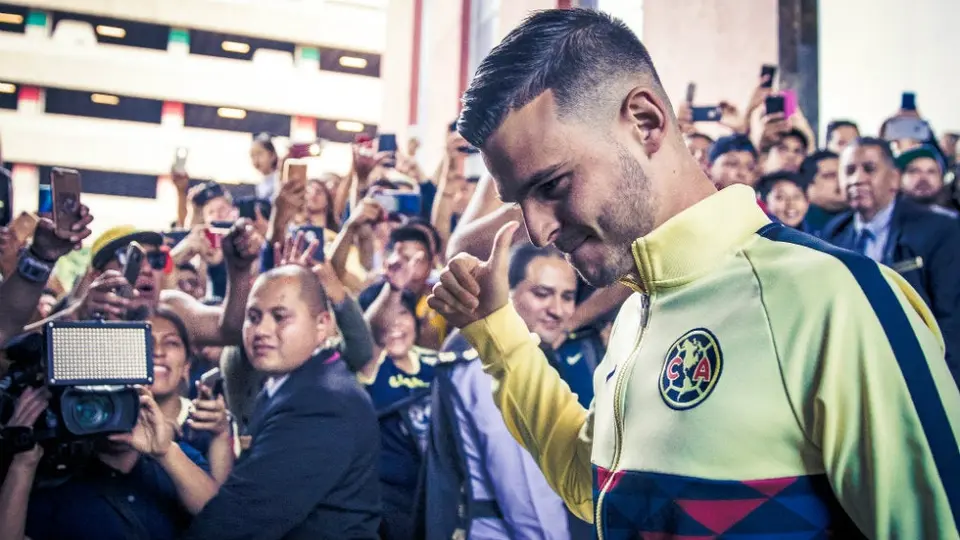 Numerosa afición del América acompañó a su equipo previo al partido vs Morelia