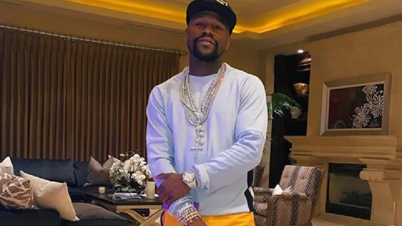 Mayweather se ofreció a pagar los funerales de George Floyd