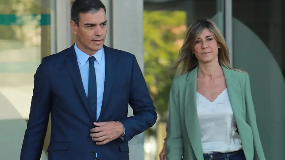 Esposa del presidente de España dio positivo en prueba de coronavirus