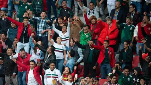 Aficionados del Tri: 'Que sea un reto no volverlo a gritar eh, pu...'
