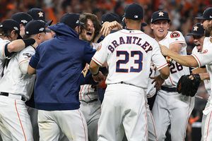 Astros enfrentará a Yankees por título de la Americana tras superar a Rays