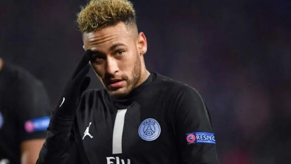 Neymar presumió su impresionante nuevo tatuaje