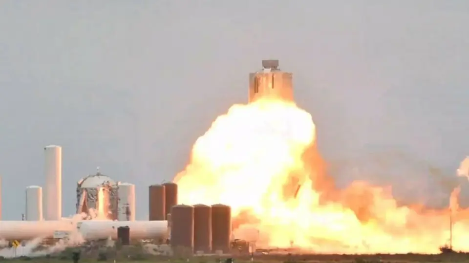 VIDEO: Nave de SpaceX SN4 explotó durante una prueba