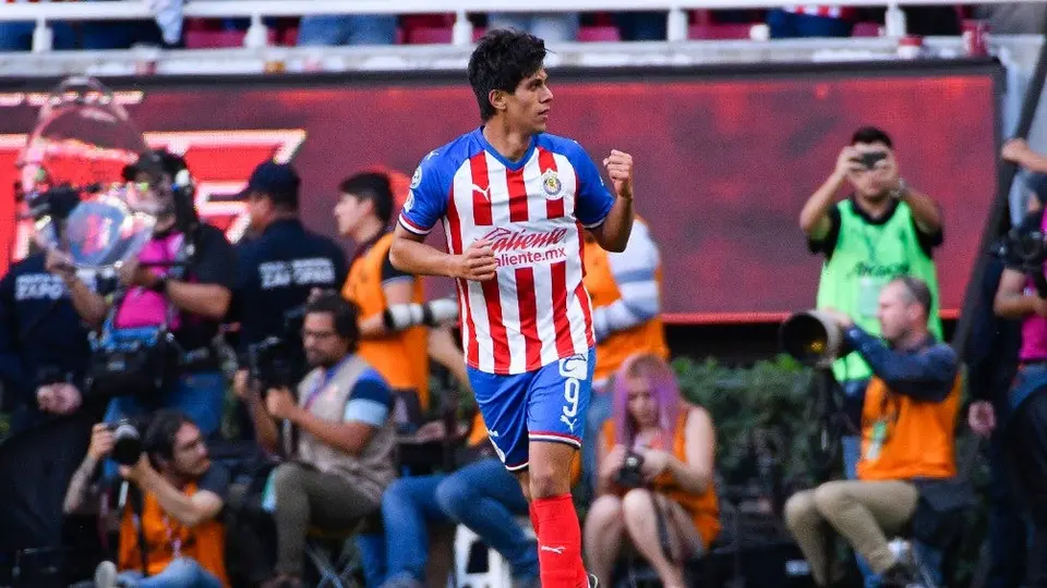 Chivas: JJ Macías genera interés en Europa, pero todavía sin oferta formal