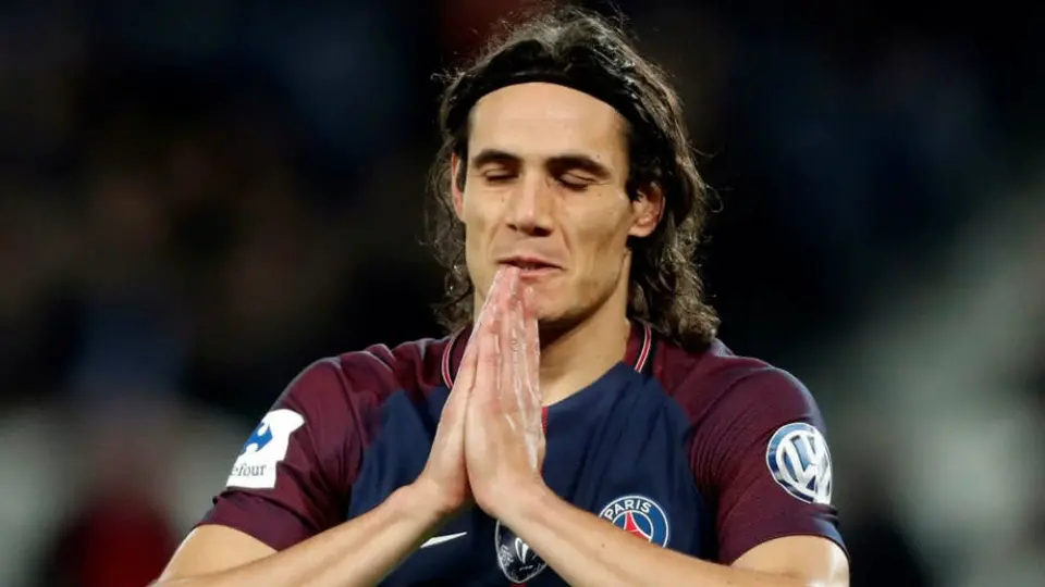 PSG rechazó nueva oferta del Atlético de Madrid por Cavani