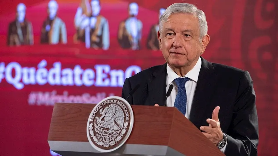 AMLO sobre economía de México: 'Tocamos fondo, pero ahora vamos para arriba'