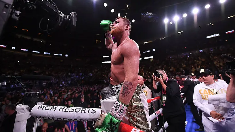 Canelo Álvarez: "En el boxeo se tiene que arriesgar para hacer historia"