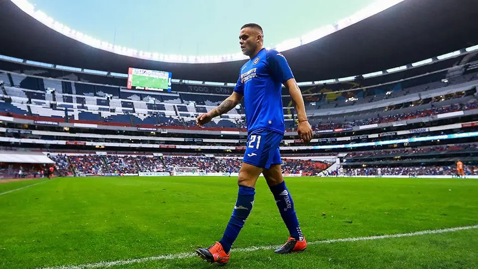 Cruz Azul: Cabecita Rodríguez confirmó su positivo en Covid-19