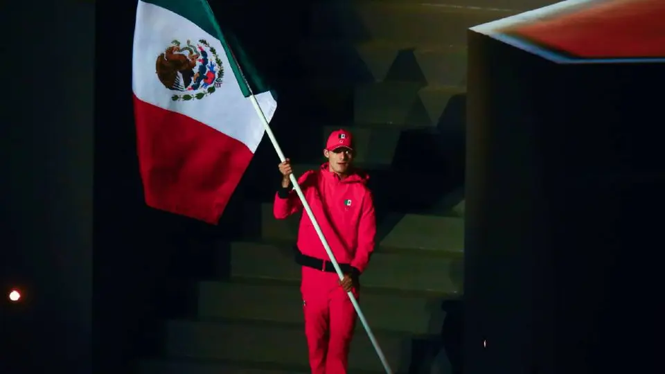 Exnovia de velocista mexicano lo acusó de agresiones y amenazas
