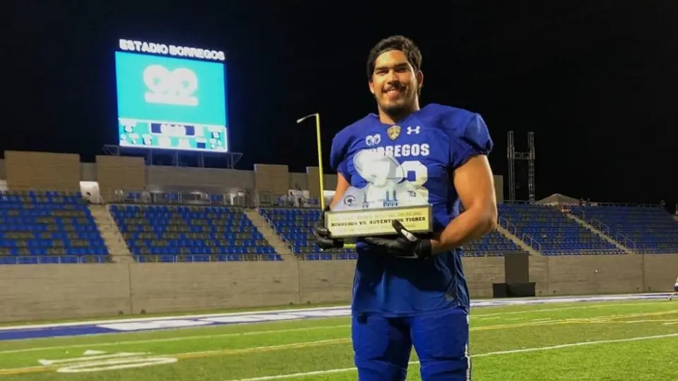 Mexicano Isaac Alarcón, aceptado para jugar en la NFL