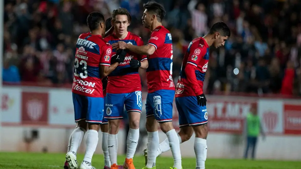 Chivas terminó invicto en pretemporada tras derrotar a Necaxa