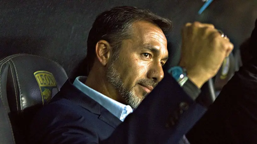 Gustavo Matosas, 'víctima' de sátira en Costa Rica