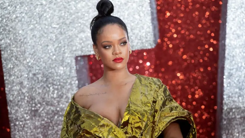 Rihanna reveló que rechazó actuar en el Super Bowl por Kaepernick
