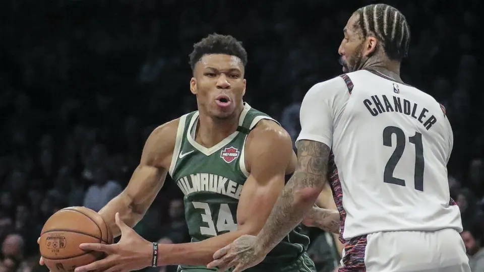 Giannis Antetokounmpo: 'La NBA quiere que engañemos a los árbitros'
