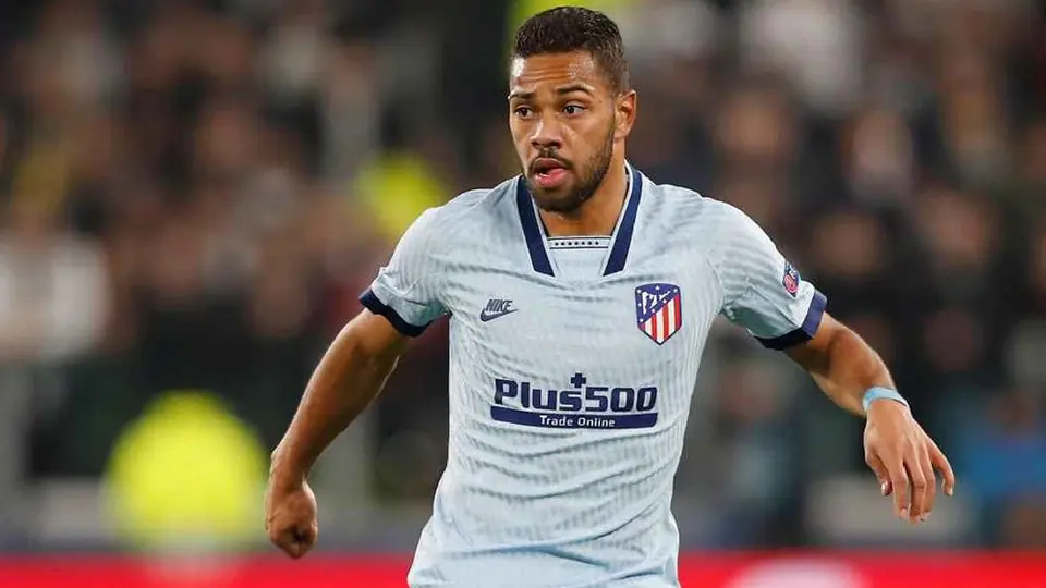 Renan Lodi, jugador del Atlético, dio positivo por coronavirus