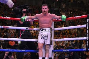 Óscar de la Hoya: 'El próximo rival de Canelo quizá sea el más fuerte en toda su vida'