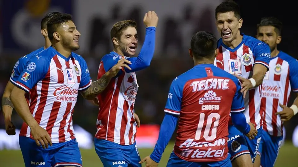 Chivas presentó su tercer uniforme para el Clausura 2020