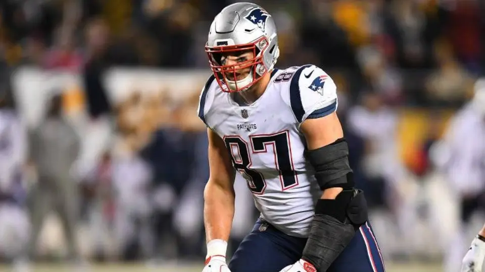 Gronk: 'Llegué a Buccaneers por mi madre y no por Tom Brady'