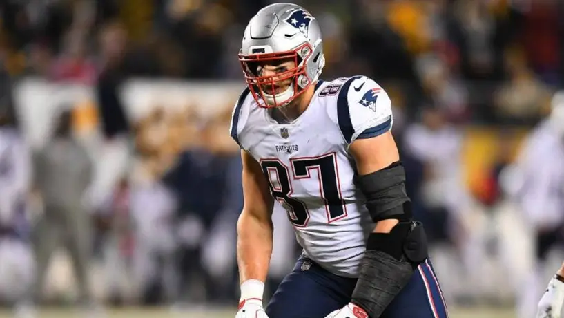 Gronk: 'Llegué a Buccaneers por mi madre y no por Tom Brady'