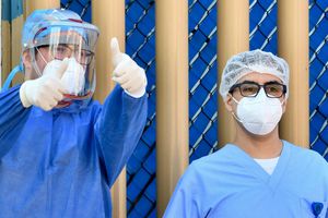 AMLO anunció seguro de vida gratuito para personal médico que atiende Coronavirus