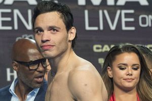 Chávez Jr. excedió el peso para pelea contra Daniel Jacobs