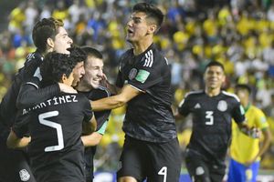 Jugadores del Tri Sub 17 convivieron con Quico previo a volar a México