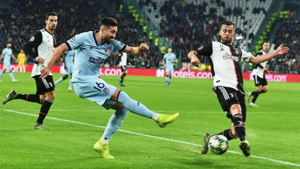 Héctor Herrera y Atlético cayeron ante Juventus en Champions con golazo de Dybala
