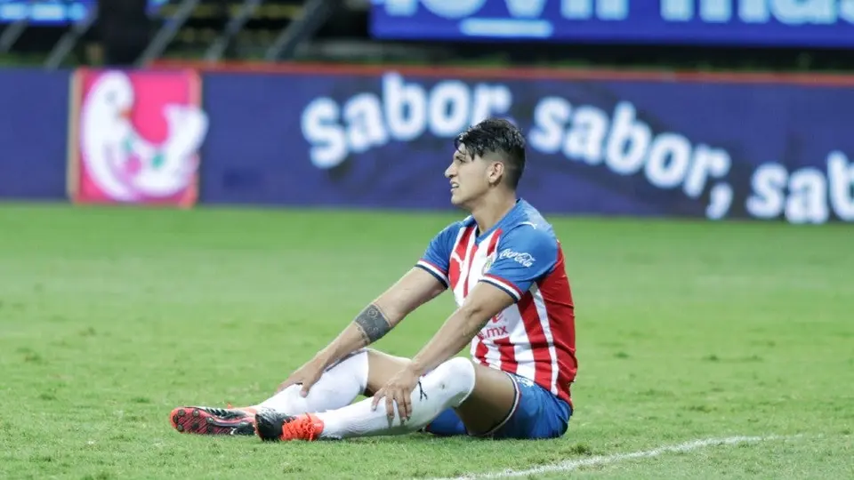 Álvaro Morales retó a Alan Pulido a superar a Vela e Ibrahimovic en la MLS