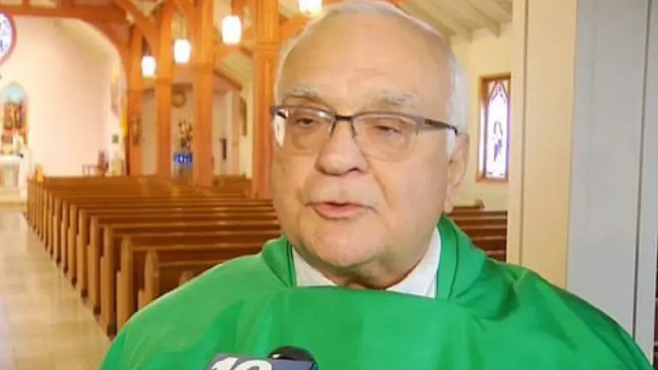 Sacerdote estadounidense: 'La pedofilia no mata, el aborto sí'