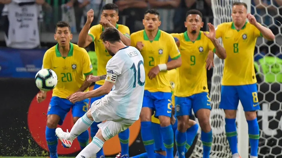 Conmebol pospuso inicio de eliminatorias y suspendió partidos de la Libertadores