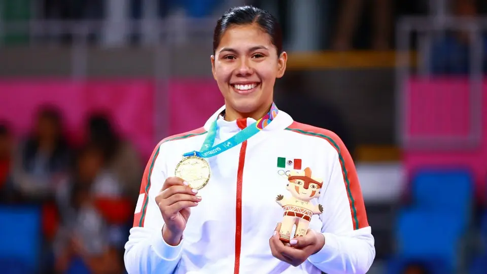 Briseida Acosta logró plaza olímpica para México en taekwondo