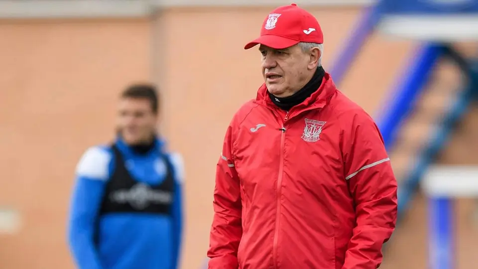 Javier Aguirre: 'Salida de Braithwaite nos complica todo'