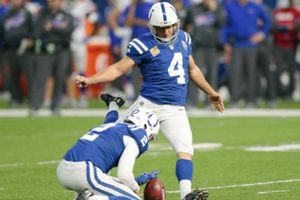Adam Vinatieri se perderá el resto de la campaña por lesión