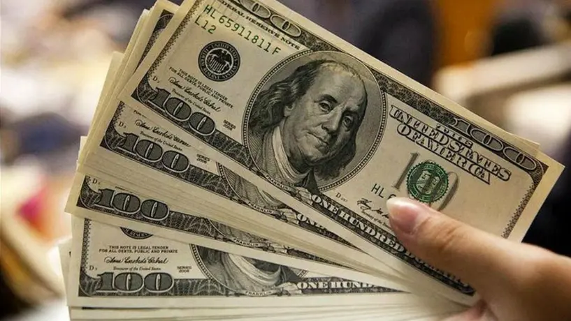 Dólar alcanzó máximo histórico: se cotiza hasta en 26 pesos