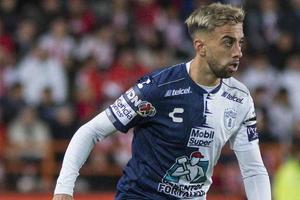 Cristian Souza de Pachuca donará 25 despensas tras caer en la eLiga MX