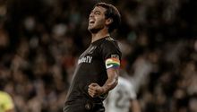LAFC presume portada de FIFA 20 con Carlos Vela